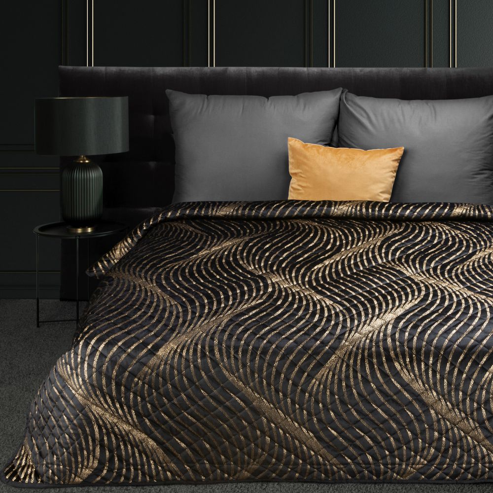 220×240 cm aksominė lovatiesė “VICTORIA3” juoda-auksas
