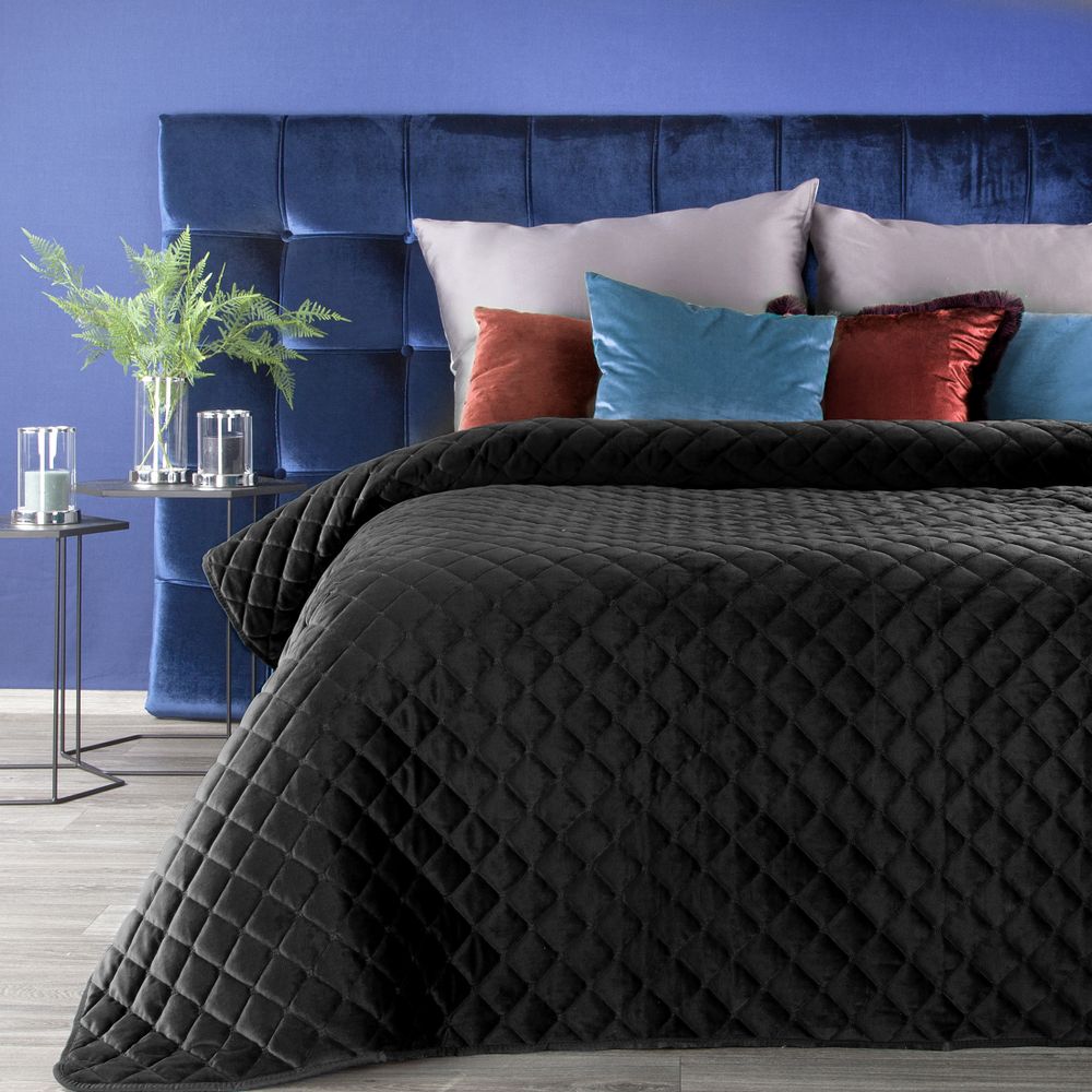 Aksominė lovatiesė “RIA1” black su/be pagalvėlių užvalkalais