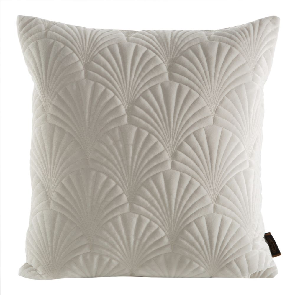 Dekoratyvinė pagalvėlė “Ria2” kremas 45×45 cm