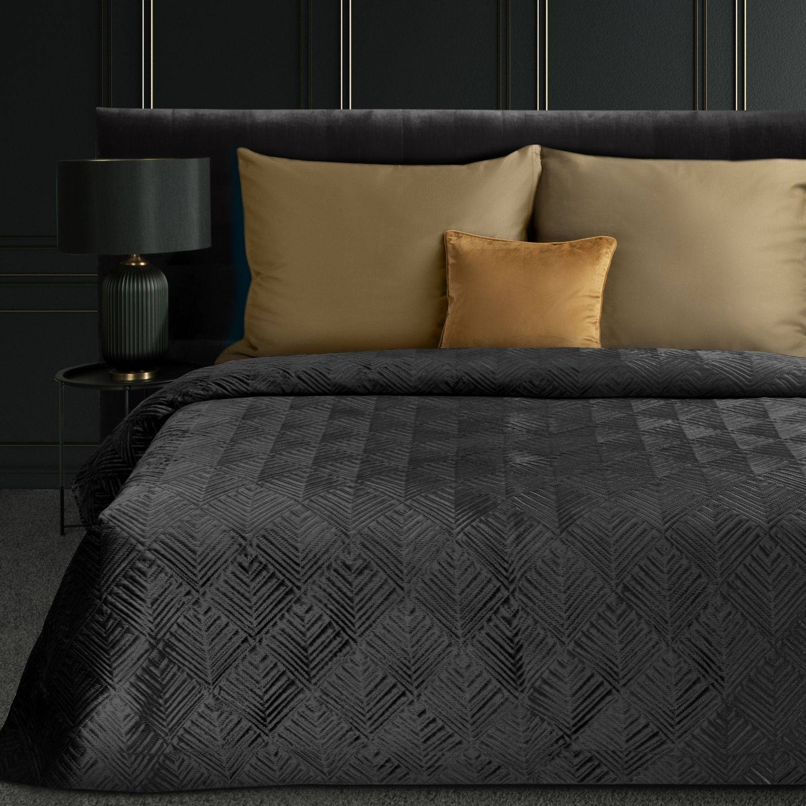 Aksominė lovatiesė “Victoria2A” įvairių dydžių Black