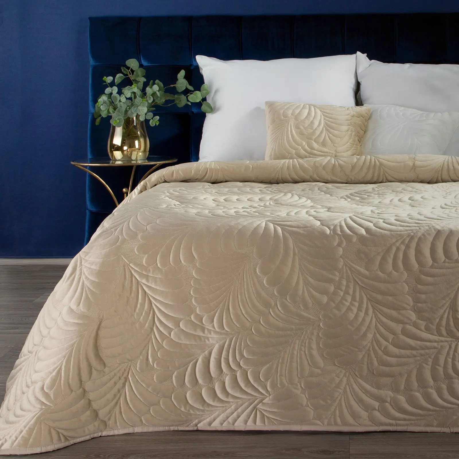 Aksominė lovatiesė „RIA4” light beige 220×240 cm