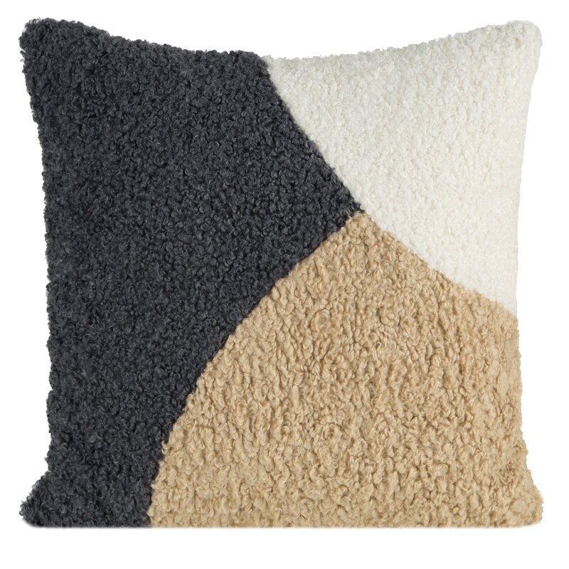 Dekoratyvinė pagalvėlė “Boucle04” cream 45×45 cm