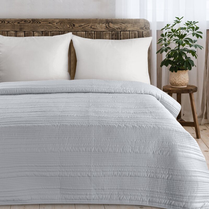 Lovatiesė „Tara” silver įvairių dydžių iš PREMIUM mikropluošto