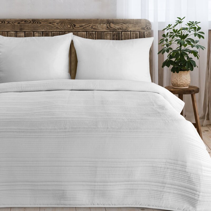 Lovatiesė „Tara” white įvairių dydžių iš PREMIUM mikropluošto