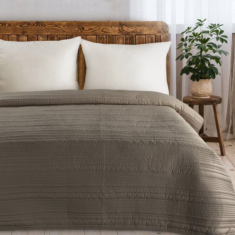 Lovatiesė „Tara” dark beige įvairių dydžių iš PREMIUM mikropluošto